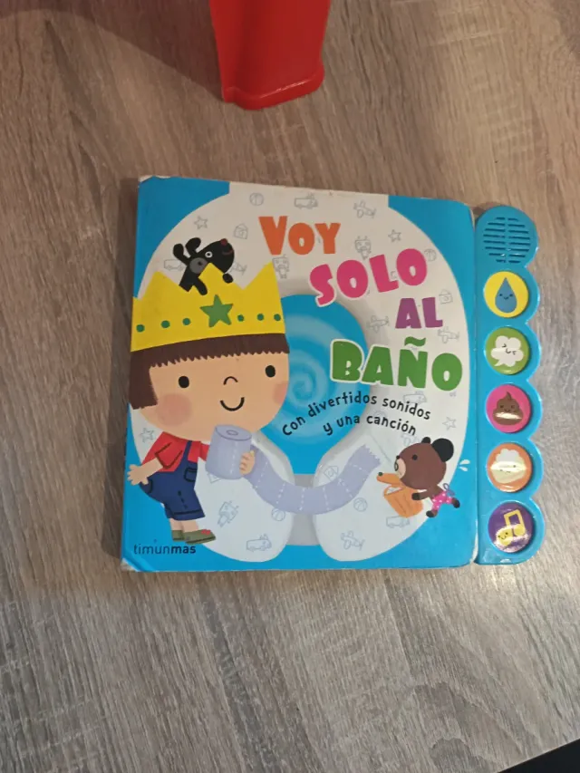 Orinal infantil con libro musical