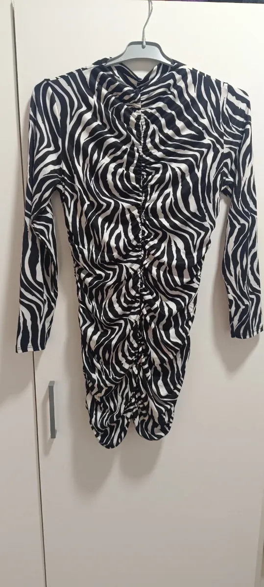 Vestido fiesta estampado cebra