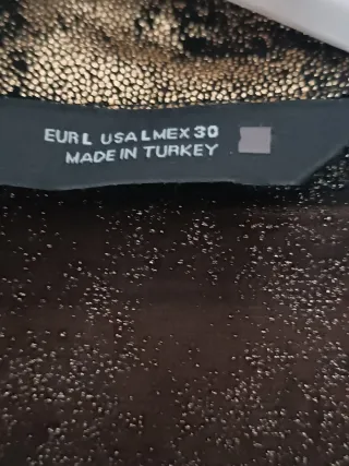 Camisa Zara Estampada Negra y Dorada