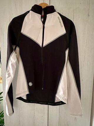 Giacca sportiva Briko con zip e maniche rimovibili