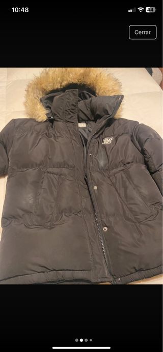 Cazadora SikSilk Negra con Capucha y Borrego