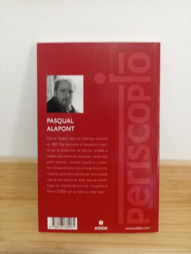 Un verano sin francesas (Periscopio) (Spanish E...