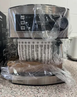 Cafetera Cecotec Power Espresso 20