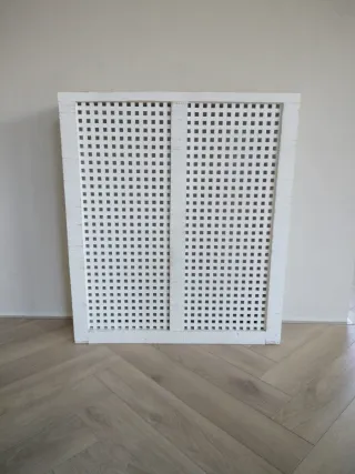 Cubreradiador Banak blanco decapado