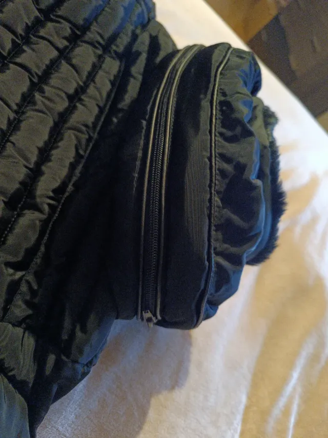 Giacchetta imbottita nera