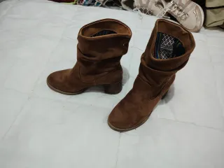 Botines marrones de ante