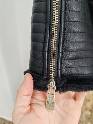 Chaqueta polipiel Lola Casademunt Negra