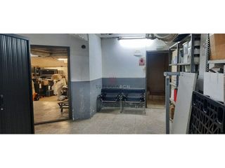Local comercial en venta en La Plana en Esplugues de Llobregat