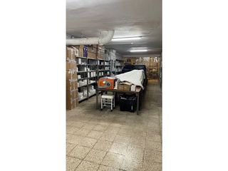 Local comercial en venta en La Plana en Esplugues de Llobregat