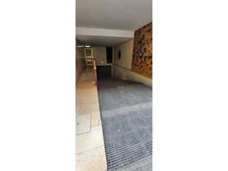 Local comercial en venta en La Plana en Esplugues de Llobregat