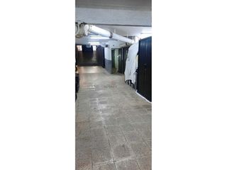 Local comercial en venta en La Plana en Esplugues de Llobregat