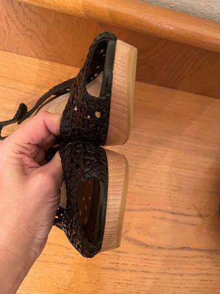 LOTTUSSE - Sandalias rejilla negra 40,5