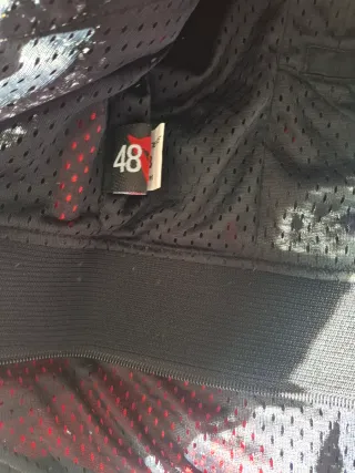 Chaqueta Dainese Moto Roja y Negra talla48 Dainese