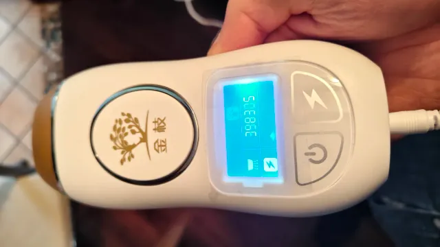 Epilatore Luce Pulsata IPS Inlins Latys3