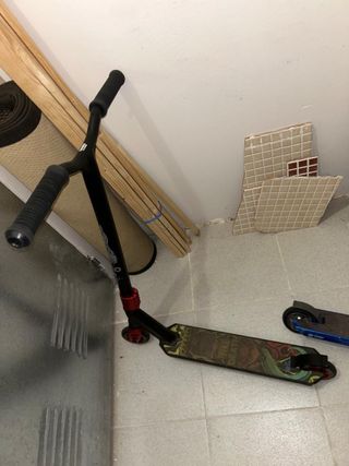 Patinete infantil rojo y azul 15 cada 1