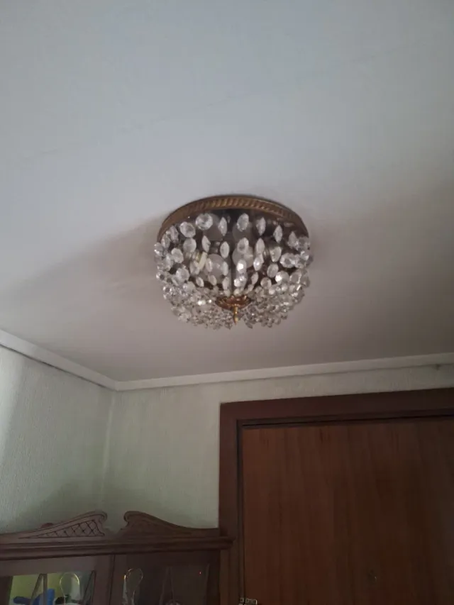 Lámpara de techo antigua de cristal