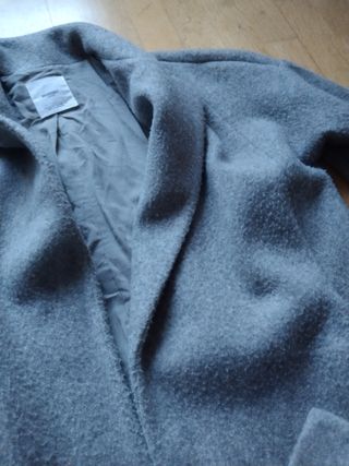 Abrigo MANGO gris talla S
