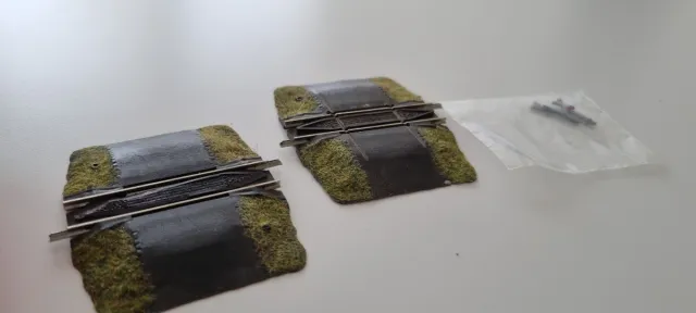 2 pasos a nivel Fleischmann N