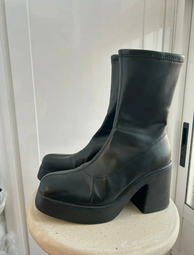 Botas plataforma negras mujer