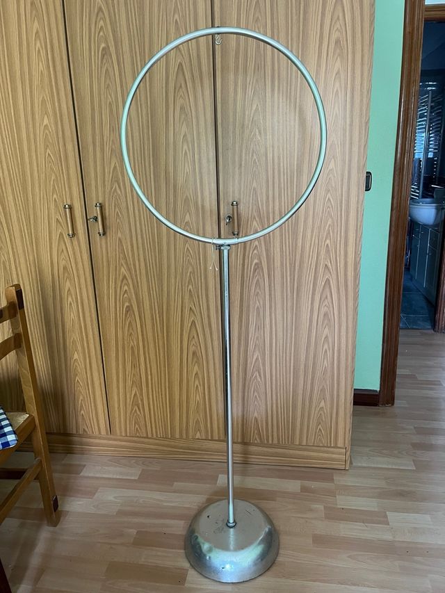 Soporte expositor aro plateado