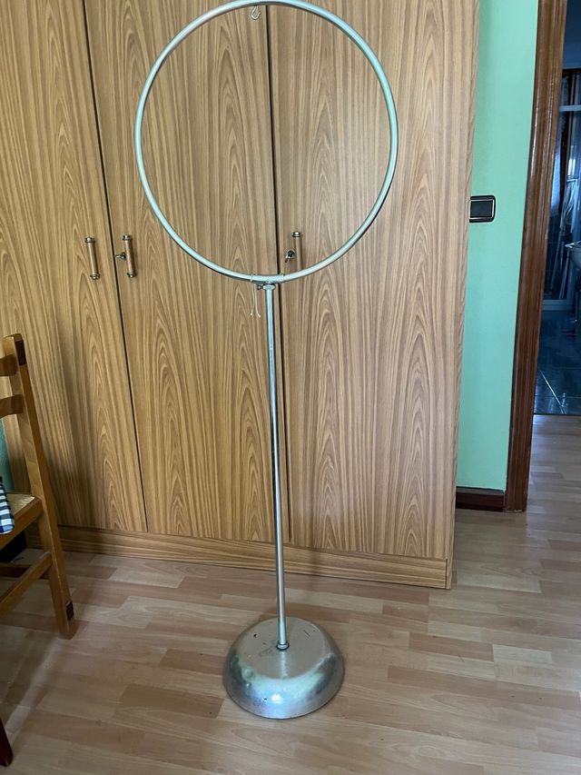 Soporte expositor aro plateado