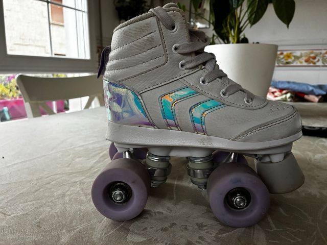 Patines de niña 4 ruedas blancos talla 31