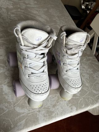 Patines de niña 4 ruedas blancos talla 31