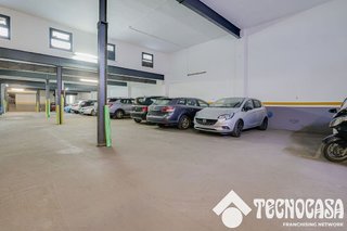 Garaje en venta en Riu en Santa Coloma de Gramanet