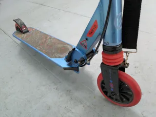 Patinete Oxelo azul para niños