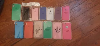 100 custodie iPhone nuove di diversi modelli