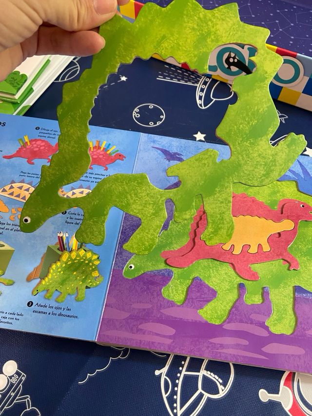 Dibuja y crea con las plantillas Dinosaurios: ¡...