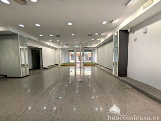 Edificio en venta en Linares