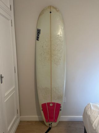 Tabla de surf 6.1 con funda