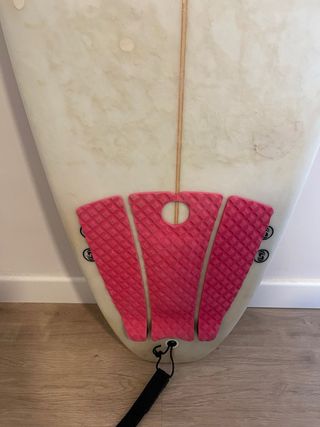 Tabla de surf 6.1 con funda