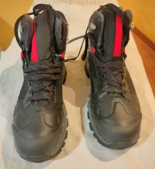 Botas Invierno Impermeables Kechua Negras Rojas