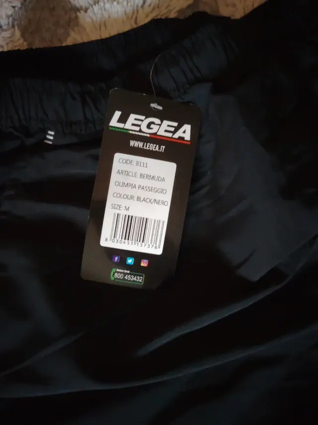 Bermuda Legea Nera Italia