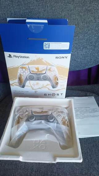 DualSense Ghost of Yotei Scuf