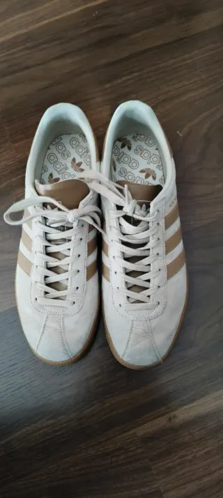 Zapatillas Adidas munchen'24 Hombre Talla 43 Beige