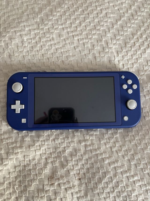 Nintendo Switch Lite + Animal Crossing