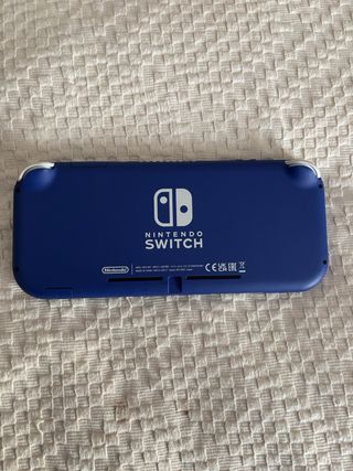 Nintendo Switch Lite + Animal Crossing