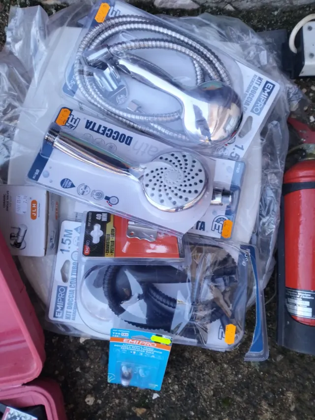 Duchas. Con envoltorio nuevo