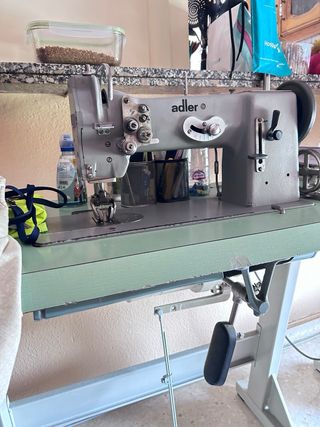 2 Máquinas de Coser Industriales (Formax y Adler)
