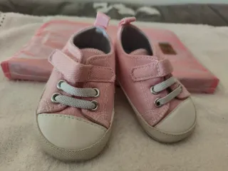 Zapatos bebé 18 + Portadocumentos Bebesar NUEVO