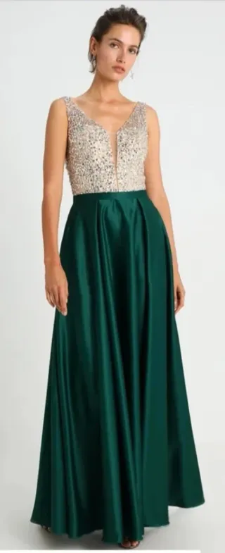 Vestido de fiesta verde y plateado