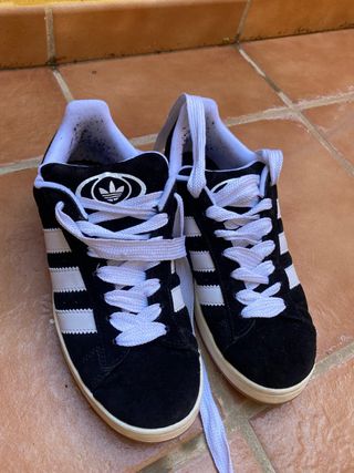 Adidas Campus Negras y Blancas