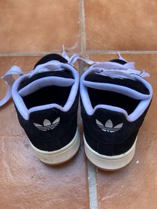 Adidas Campus Negras y Blancas