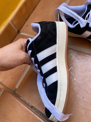 Adidas Campus Negras y Blancas