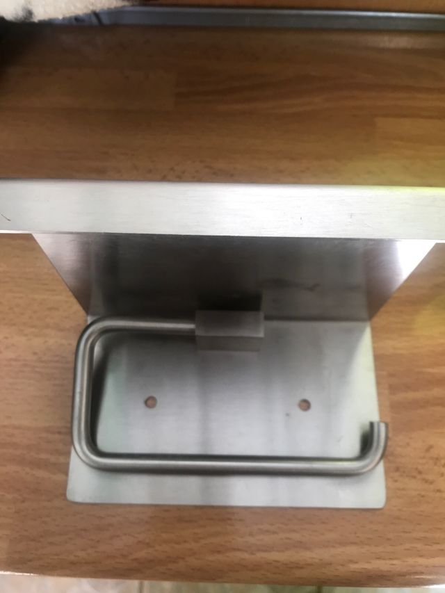 Porta rollos de metal mate