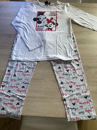 Pijama Minnie y Mickeyu (hay 2)