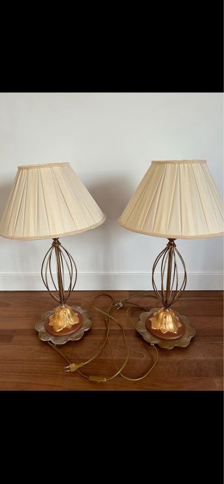 Juego de 2 lámparas de mesa doradas